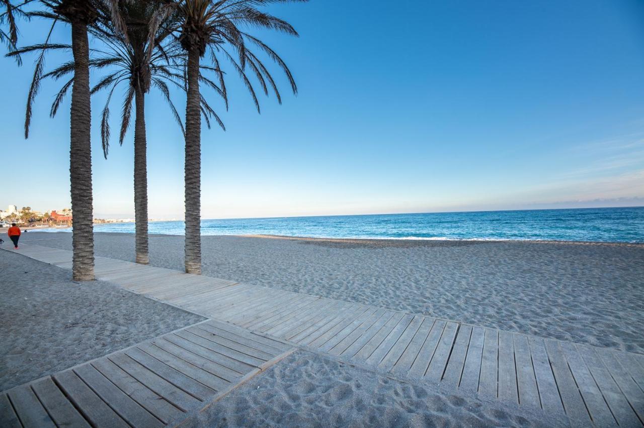 Modern Apartment Next To The Beach, Pets Friendly بينالماذينا المظهر الخارجي الصورة